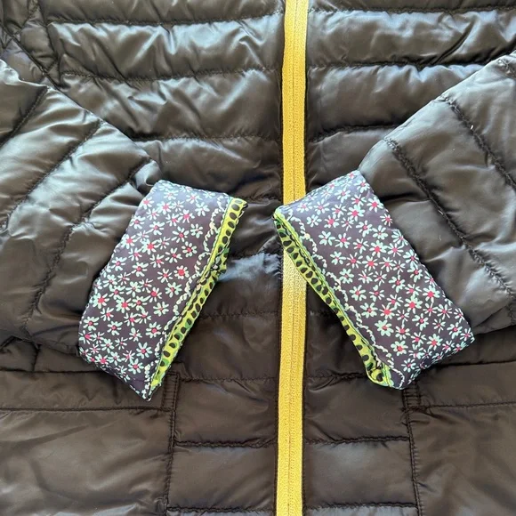 Lilly Pulitzer reversible down jacket Navy/floral - Picture 17 of 17